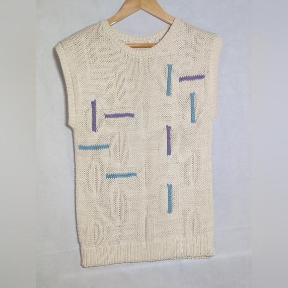 None Sweaters - Vintage Unbranded Cream Knit Sweater Vest Sz S with Blue / Purple Accents